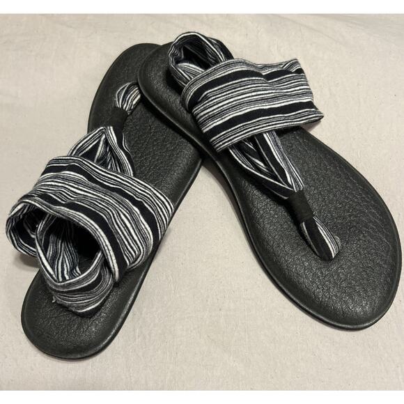 Sanuk Womens size 8 Yoga Mat Black/White Striped Stretch Sling Flip Flop Sandals - Picture 1 of 8